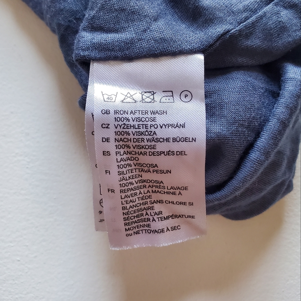 H&M DRESS - Picture 10 of 11